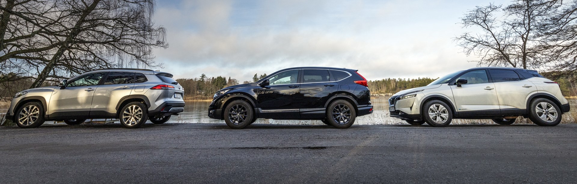 M Sverige test av Honda CR-V Hybrid 2.0 AWD CVT, Nissan Qashqai e-Power och Toyota Corolla Cross Elhybrid 2,0 AWD-i?  