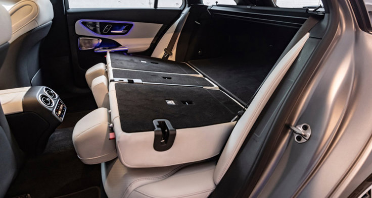 M Sverige Test Av Mecedes C 300E Baksäte