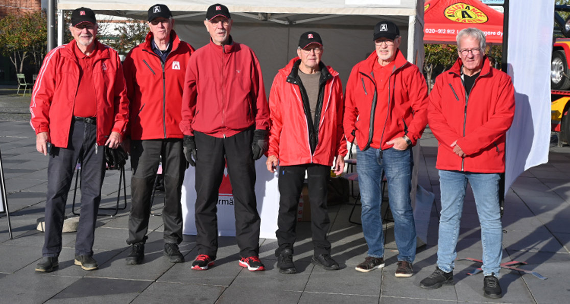 Vi ”nätverkade” också med andra deltagande organisationer och företag, samt fram­förallt med totalförsvarets frivilligorganisationer inom närliggande intresseområden.