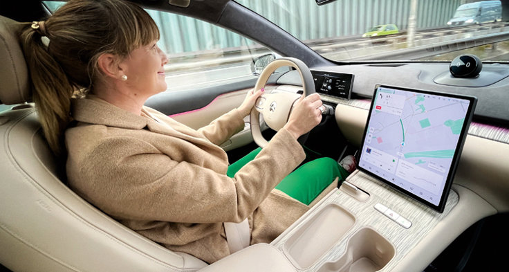 M Sverige Test NIO ET7 100 KWH Instrumentpanel