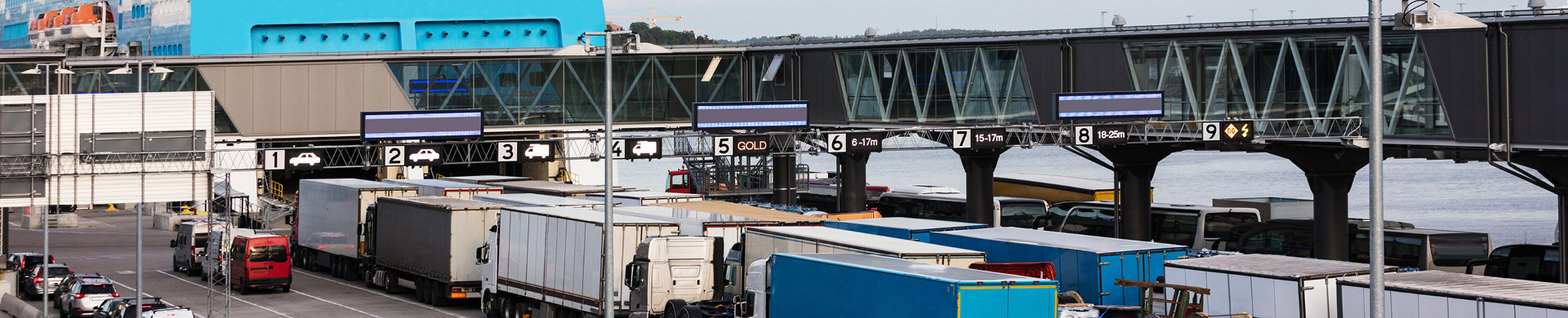 Banner färjeterminaler